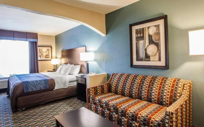 Comfort Inn Lees Summit @ Hwy 50 & Hwy 291