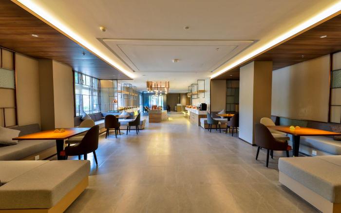 Orange Hotel Shenyang Huachen Ceramic City