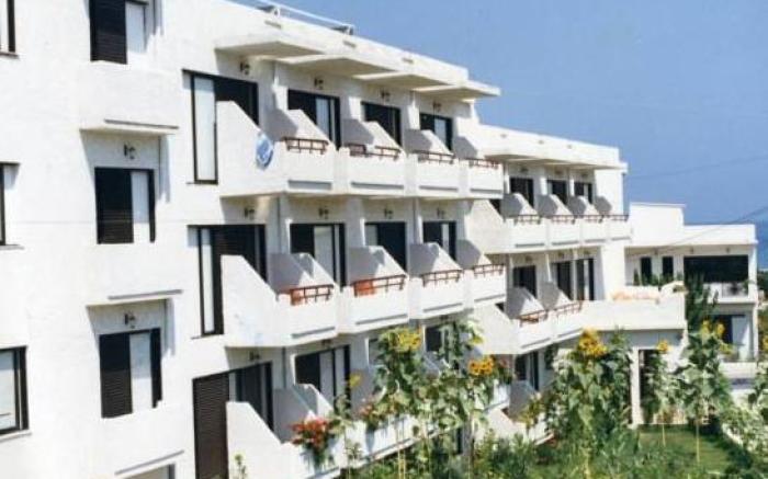 Eltina Hotel