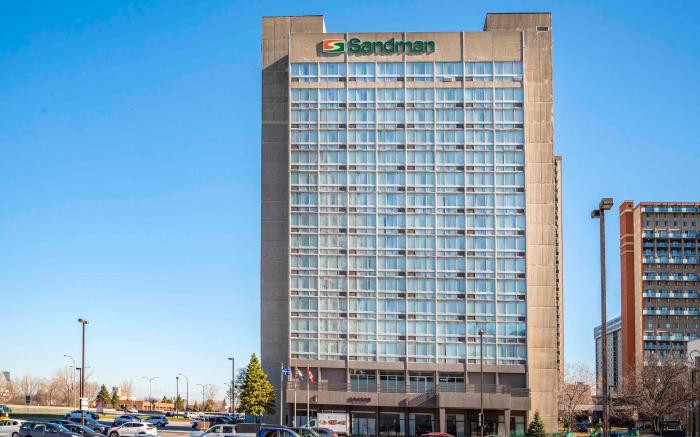 Sandman Hotel Montreal-Longueuil