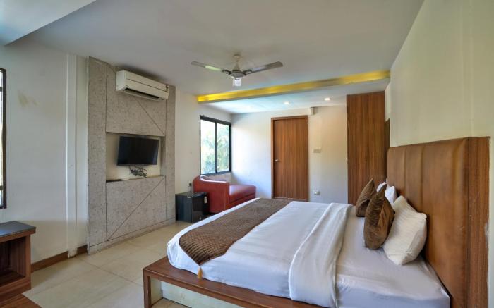 7 Sea Beach Resort