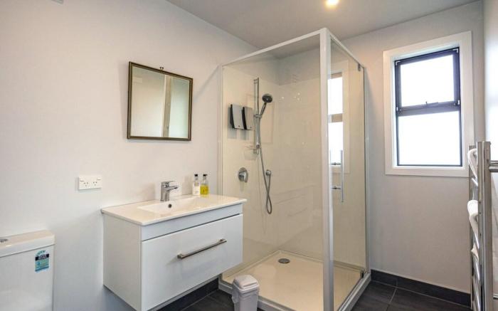 Scott Street Apartments - 1 Bedroom Studio