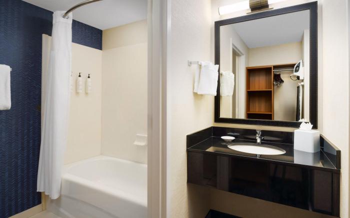 Fairfield by Marriott Inn & Suites Boca Raton