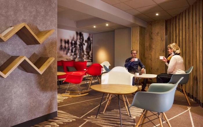 ibis Arles