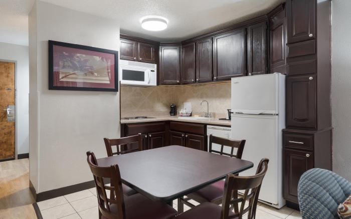 Red Roof Inn & Suites Jacksonville, NC