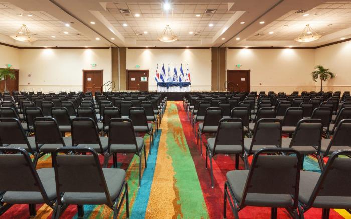 Holiday Inn San Salvador By IHG