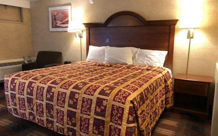 Red Carpet Inn North Syracuse