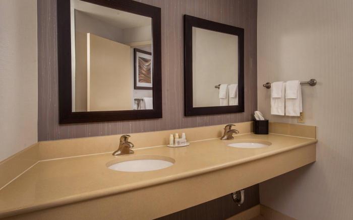 Courtyard by Marriott Washington, DC/U.S. Capitol