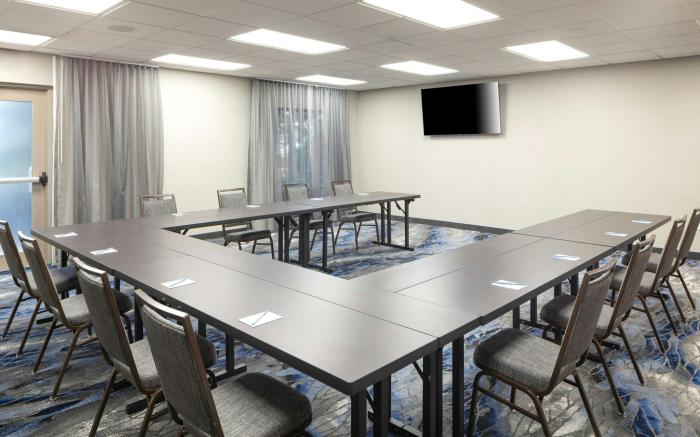 Fairfield by Marriott Inn & Suites Buffalo Airport