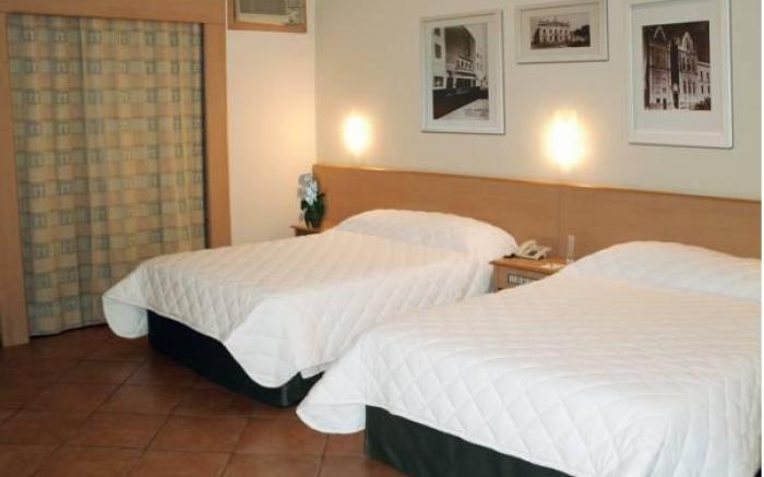 Itu Plaza Hotel