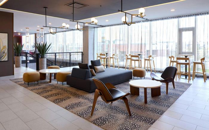 Courtyard by Marriott Montreal Laval