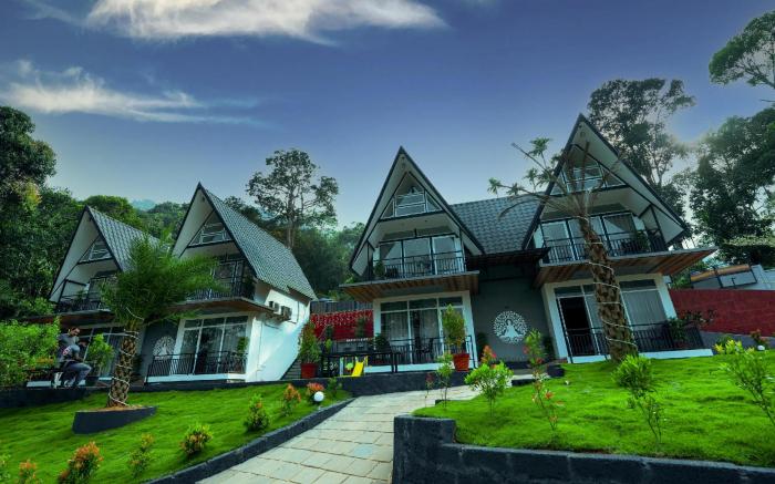 Silent Planet Resort