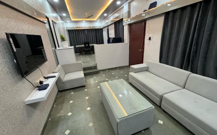 Leela home stay Indore tulip 