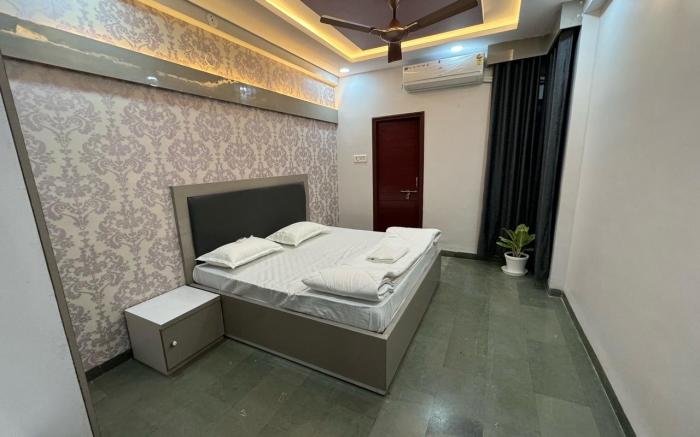 Leela home stay Indore tulip 