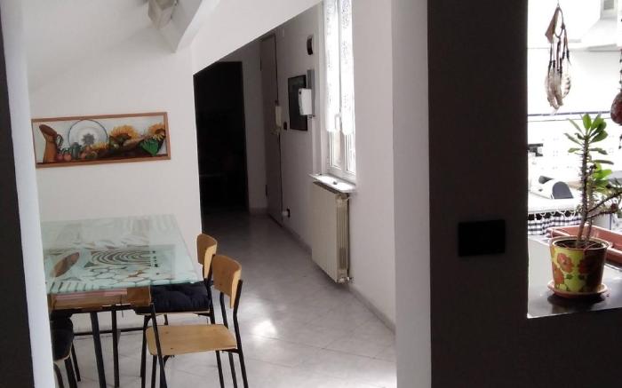 010025-lt-0928 Rooftop Favors