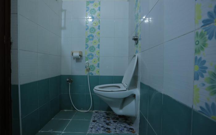 Comfy 2BHK Near Rock Beach