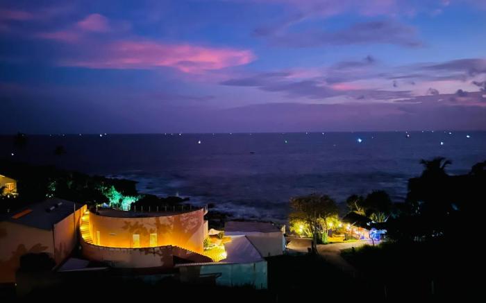 Mazarine Surf Suites Hiriketiya