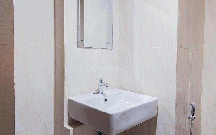 Cozy 1BR Tamansari Bintaro Mansion Apt By Travelio