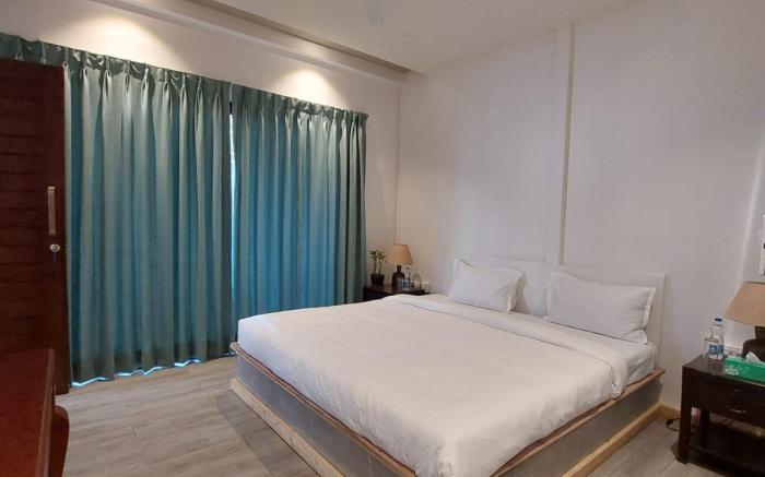 Arambol Sweet Lake Resort