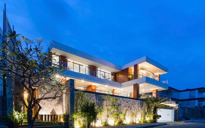 Sunshine Beachfront Villa