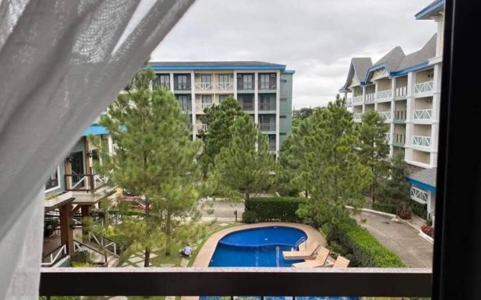 CozyVilla at Pine Suites Tagaytay 2BR or Studio with FREE PARKING