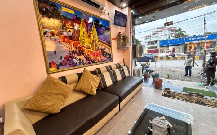 Hotel Chandra Dreams 