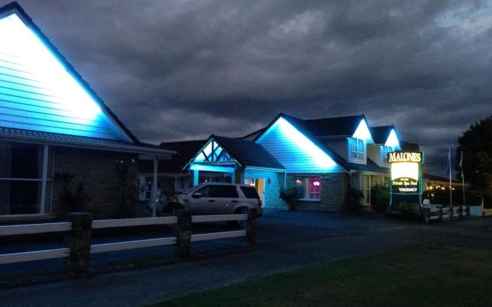Malones Spa Motel