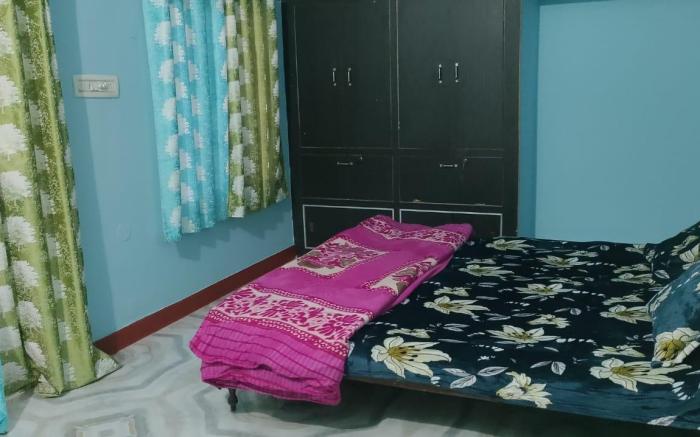 Cheerful home stay 1bhk