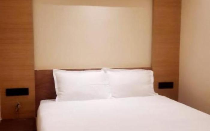 Hotel Sky king