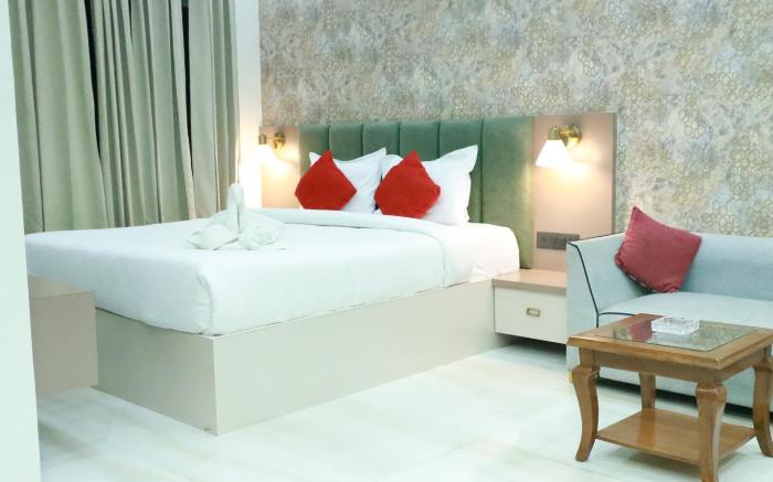 ROYAL DELIGHT RESORT