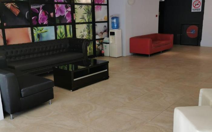 KINGSMAN BOUTIQUE HOTEL