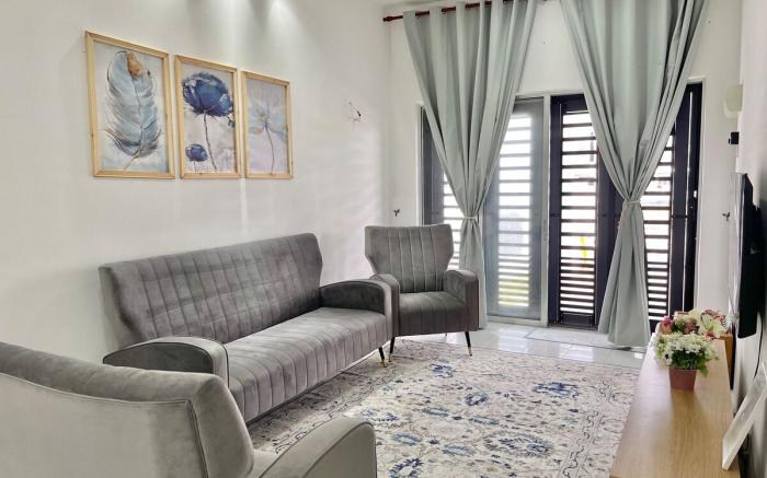 Homestay Gambang Modern vintage @OZZY Guesthouse