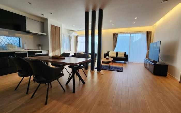 180 square meters newly built/Close to airport