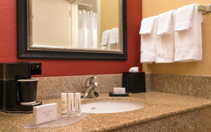 Courtyard by Marriott San Francisco Larkspur Landing/Marin County