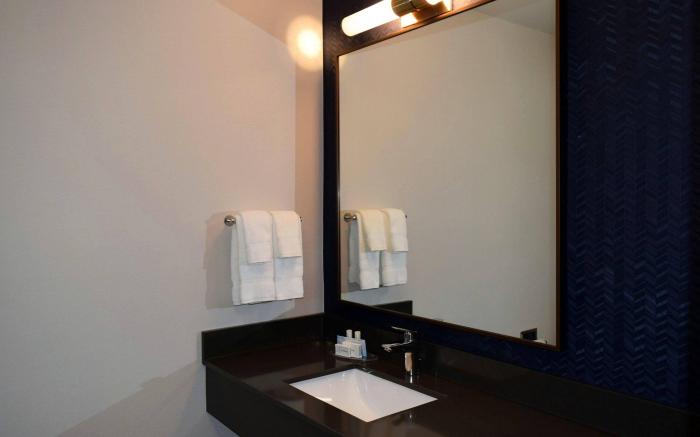 Fairfield by Marriott Inn & Suites Youngstown Austintown