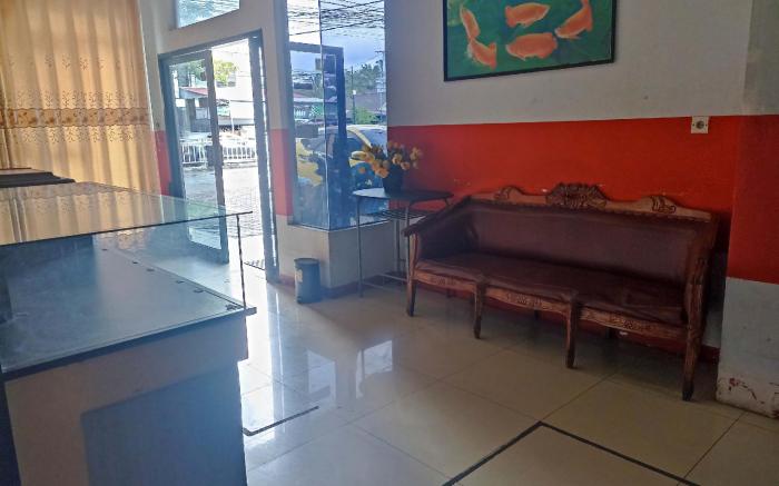 RedDoorz near Sam Ratulangi