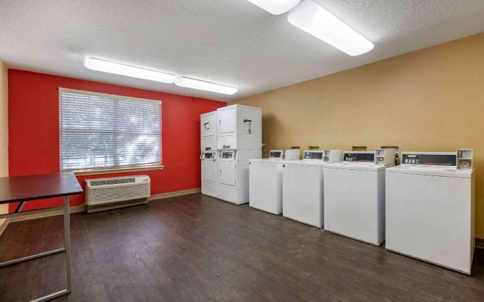 Extended Stay America Select Suites - Orlando - Maitland - Summit Tower Blvd