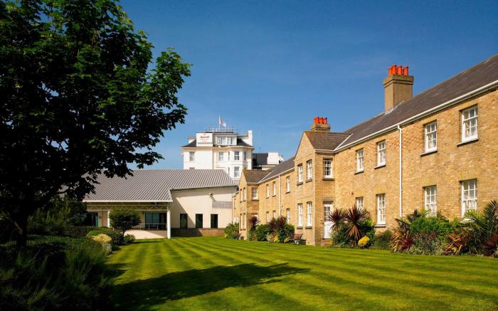 Bournemouth Highcliff Marriott Hotel