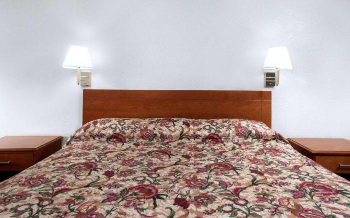 Knights Inn  Pittston PA