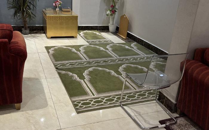 لاند مارك للشقق المخدومه