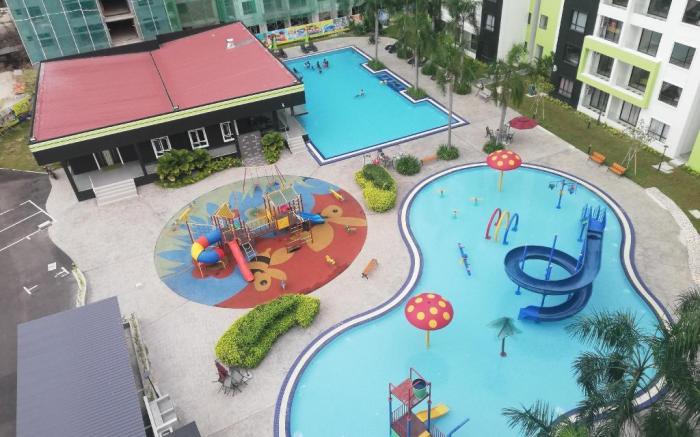 3R Guest House Manhattan Condominium