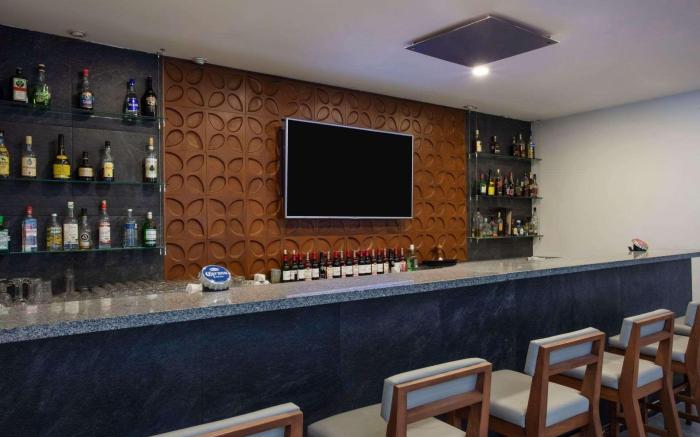 Krystal Urban Monterrey San Jeronimo