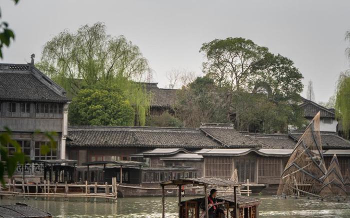 Ting Jian·Musu Private Soup Design Homestay (South Gate of Wuzhen Xizha Scenic Area)