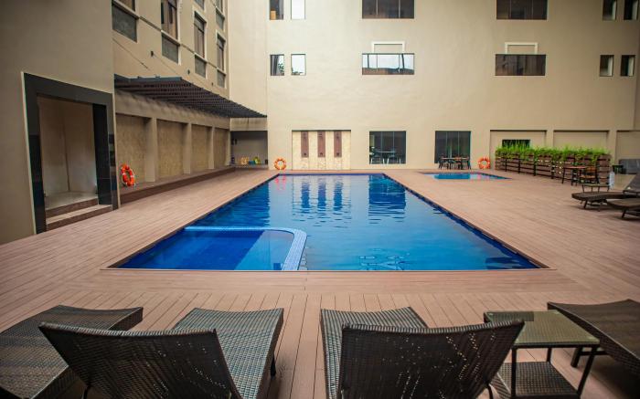 AGlow Hotel Harbor Bay Batam