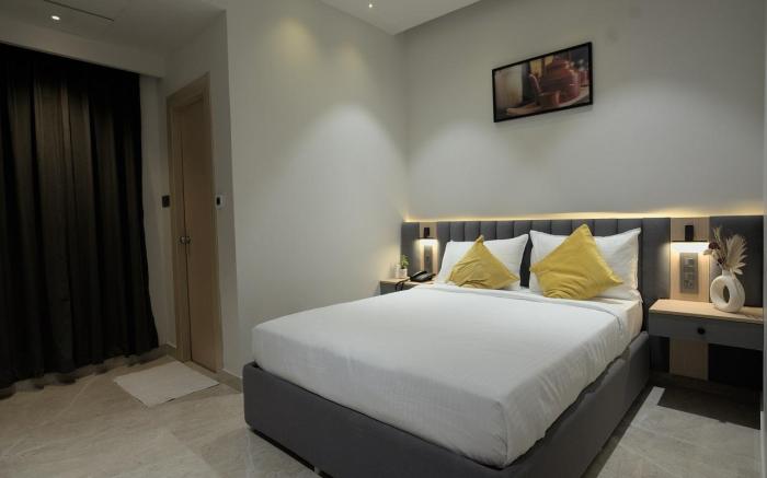 Hotel Kyzen HiTech City- Your Zenly Stay 