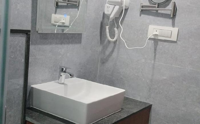 Hotel Eyrie Nest Bangalore