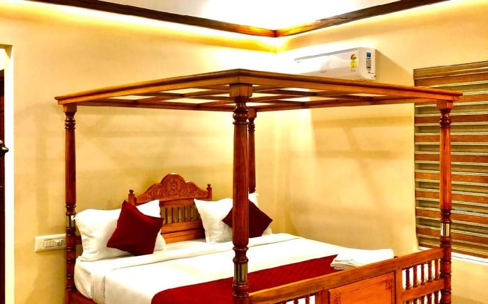 ATHIRAPPILLY SREENILAYAM HERITAGE RESORT 