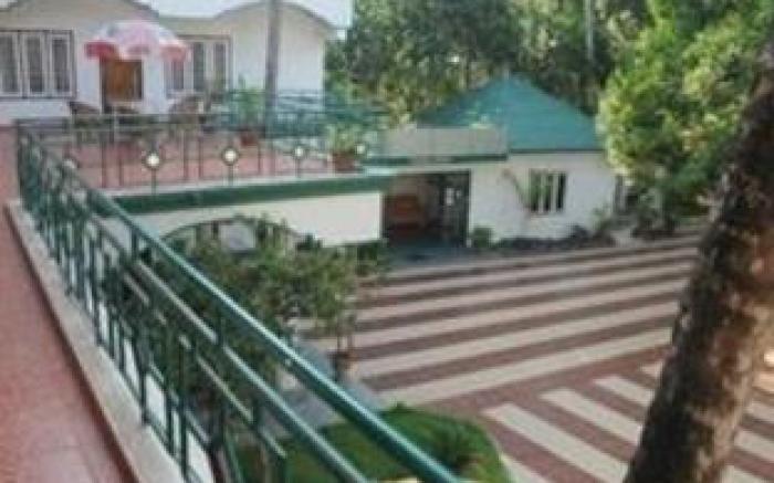 Raja Park Beach Resort