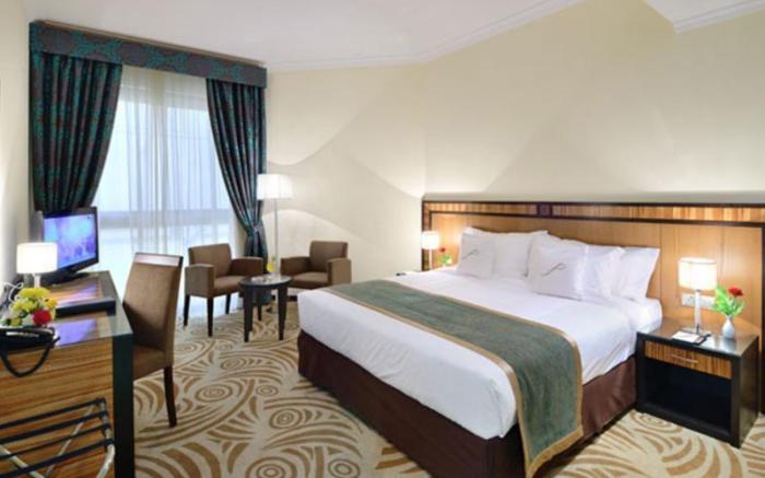 Al Majaz Premiere Hotel Apartments