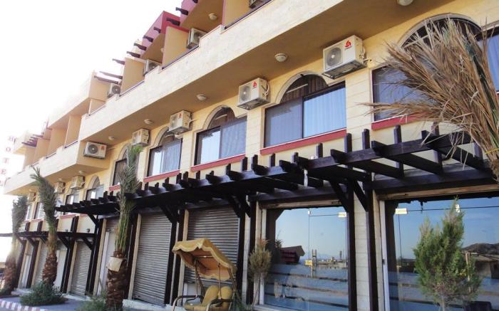 Mass Paradise Hotel